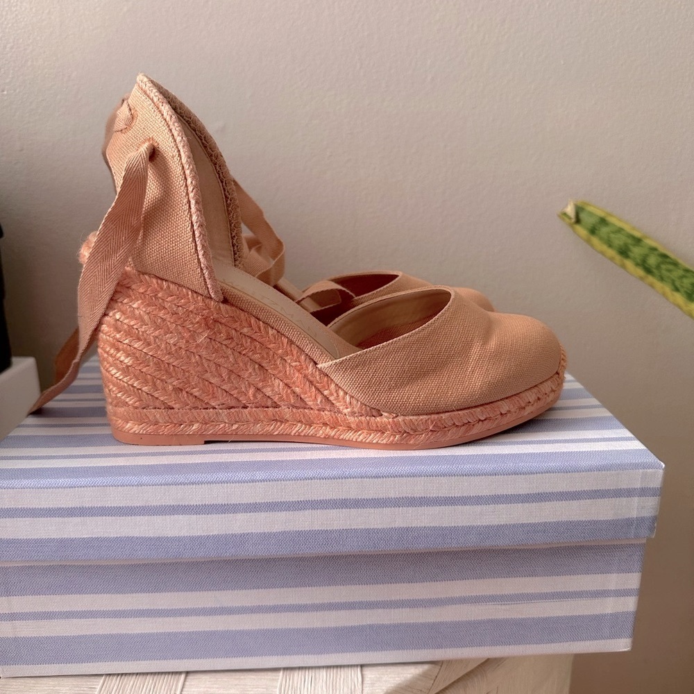 Stuart Weitzman Peach Marguerita Espadrille Wedges